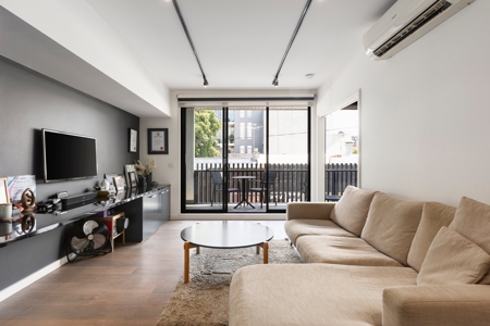 Photo of 102/138-140 Ormond Road, Elwood, VIC 3184