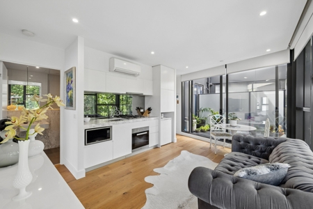 Photo of 210/2 Kingsley Street, Elwood, VIC 3184